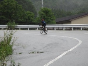 1キロ地点ではまだ見えた背中